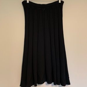 St. John Collection black knit flaired skirt